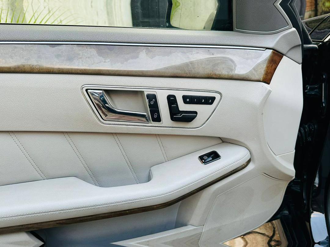 A picture of MERCEDES BENZ E CLASS