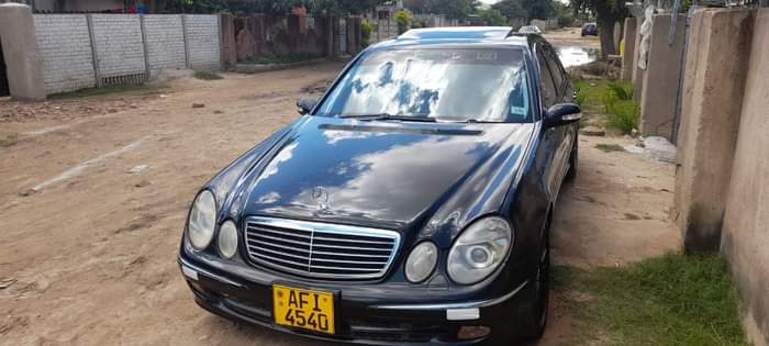 classifieds/cars mercedes