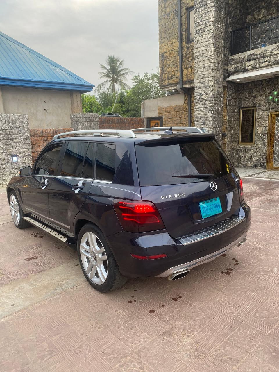 A picture of Glk350