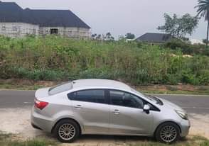 A picture of Kia rio 2015