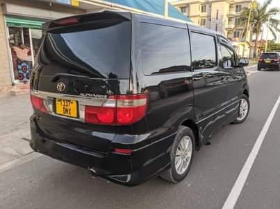 toyota alphard