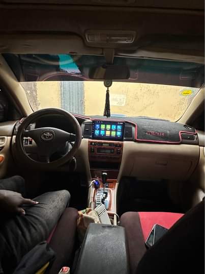 A picture of Toyota corolla Executive luxurious 03