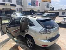 A picture of Lexus Rx350