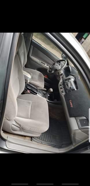 A picture of Toyota Camry 04