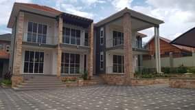 houses kitende