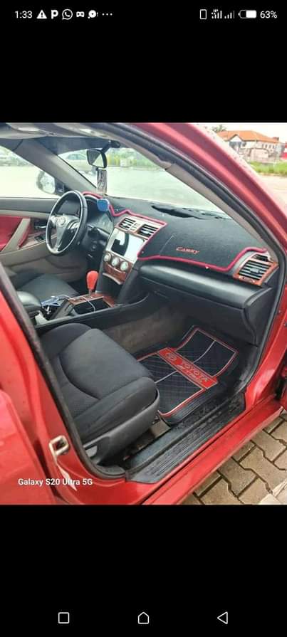 A picture of Toyota Camry sport Good engine and Gear AC chilling Body