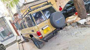 A picture of chuma ya kazi iyoo apo