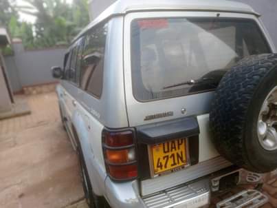 A picture of Mitsubishi Pajero Diesel 