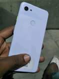 A picture of Pixel 3a xl