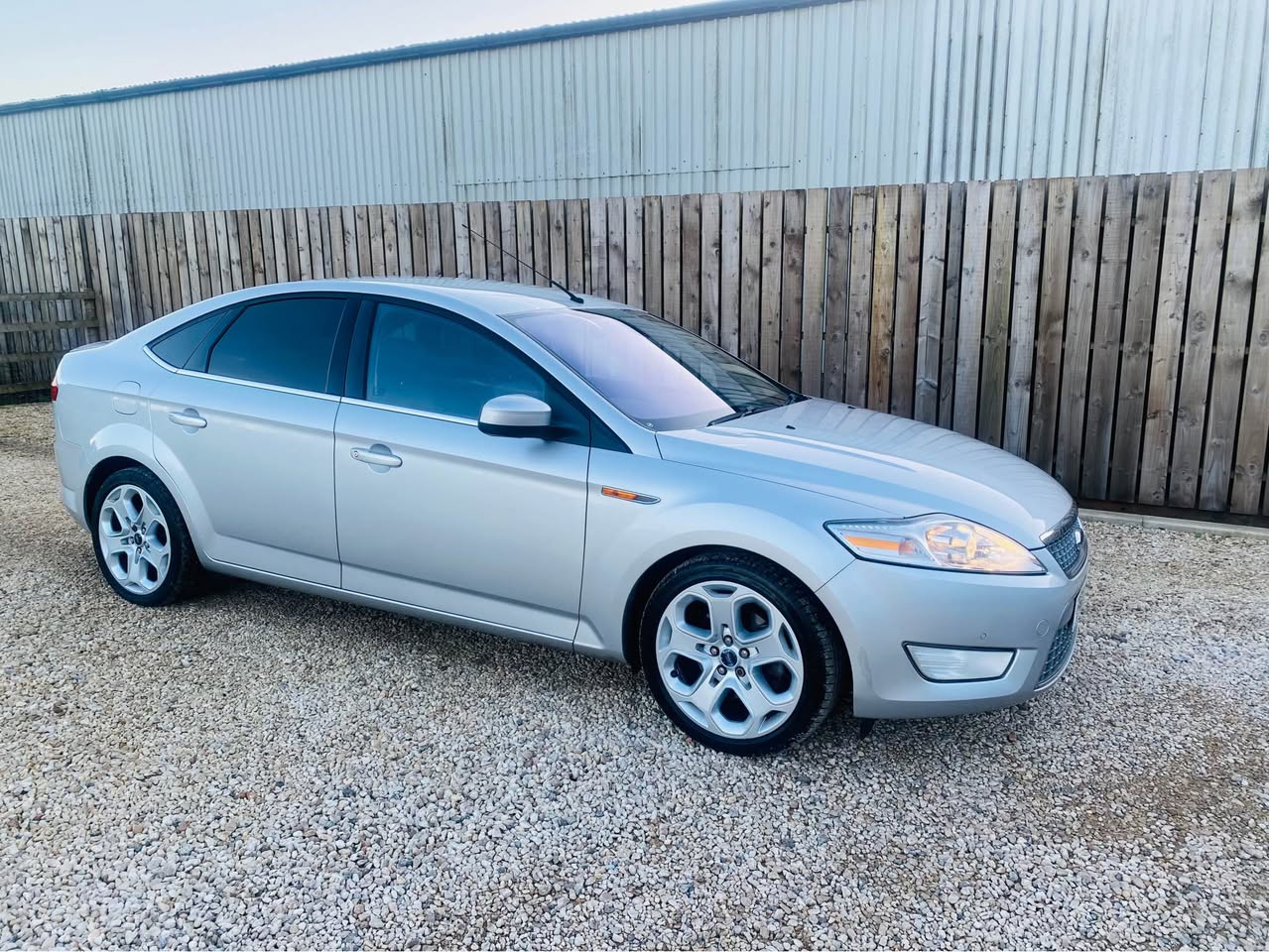 ford mondeo