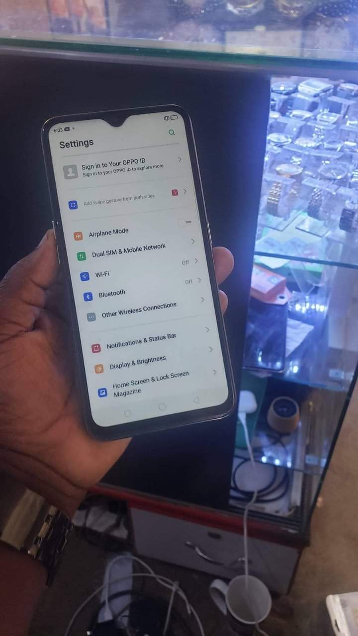 A picture of OPPO F11