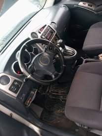 A picture of Toyota matrix 2004