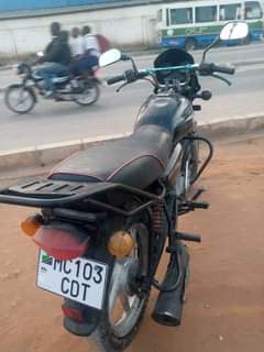 A picture of Boxer CDT Tsh M1 350 mafuta helment 1 Full document