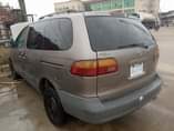 A picture of Toyota sienna 1999