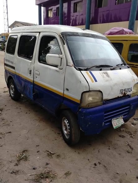 A picture of First body clean Registered Manual korope Suzuki every Belt engine
