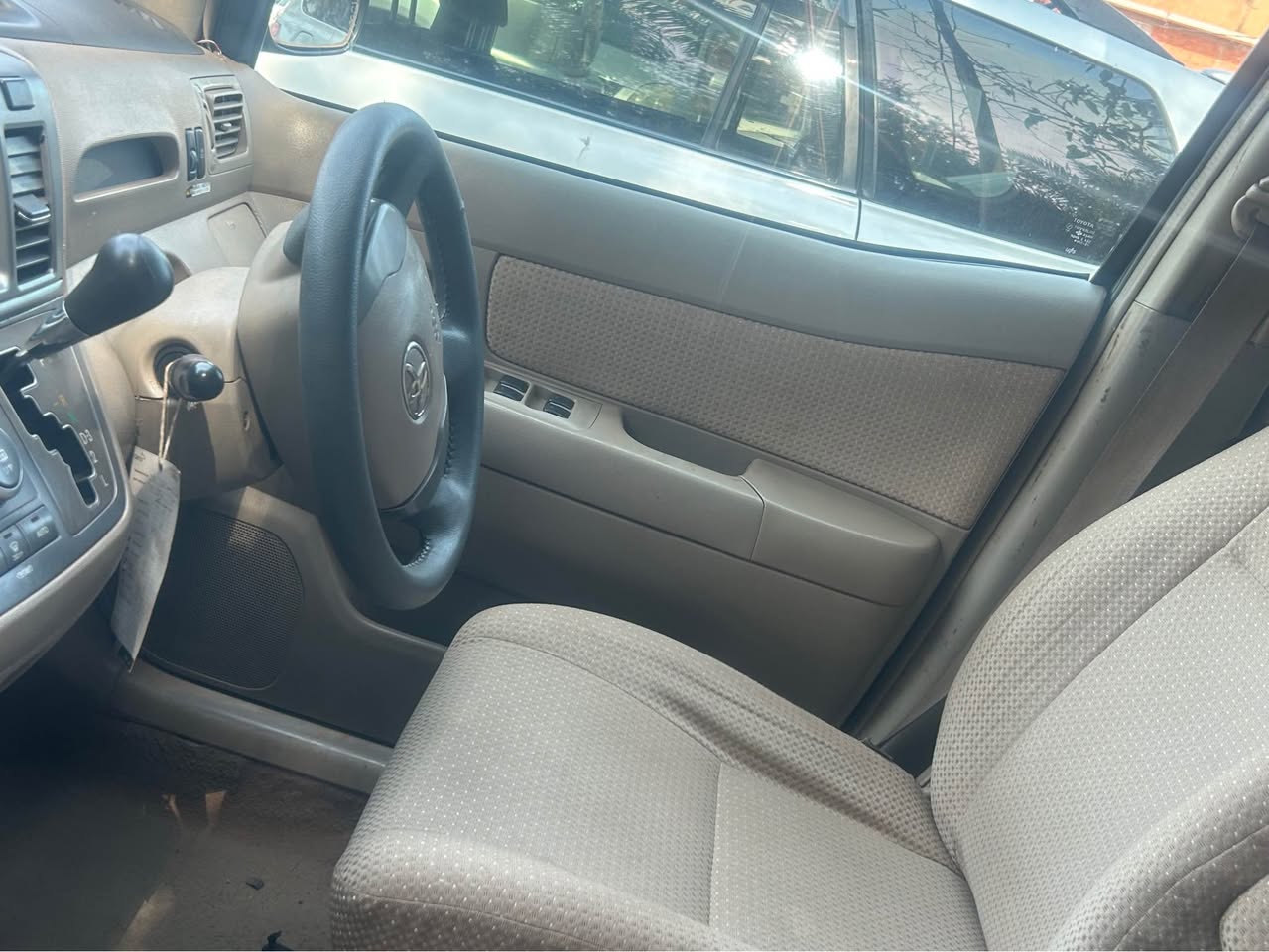 A picture of TOYOTA RUAM