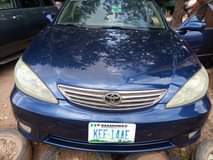 A picture of Neatly used Toyota Camry 06 model with untempered perfect V6