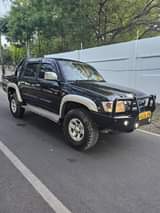 A picture of TOYOTA HILUX DOUBLE CABIN