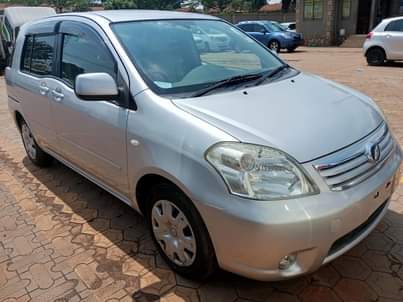 used toyota raum