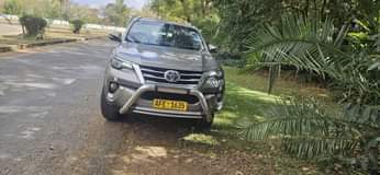 used toyota fortuner