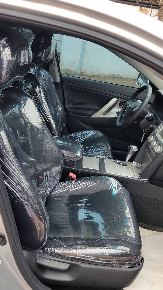 A picture of Foreign Used 2011 Toyota Camry SE