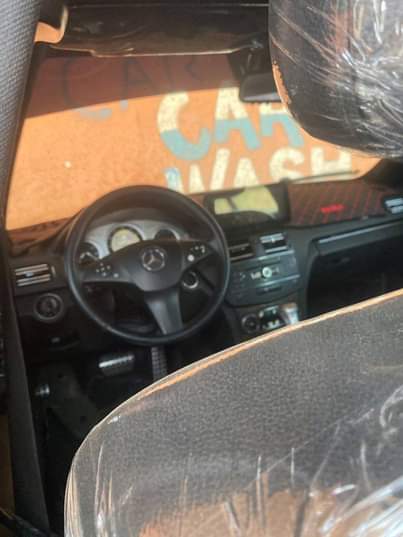A picture of Mercedes Benz C350 2008 Direct Belgium standard All components intact