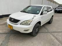 A picture of TOYOTA HARRIER