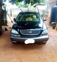 A picture of Rx300 With sound engine and gear And a chilling ac