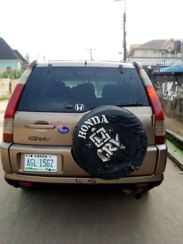 A picture of HONDA CRV 2004 MODEL