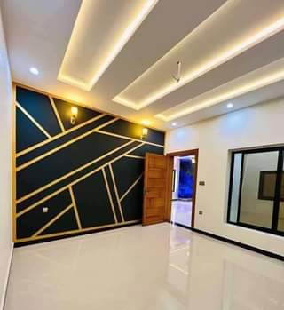 A picture of Bulonge gypsum decorations