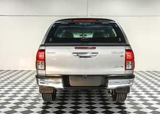 A picture of 2018 TOYOTA DOUBLE CAB