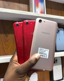 A picture of Oppo A83 gb128 ram6
