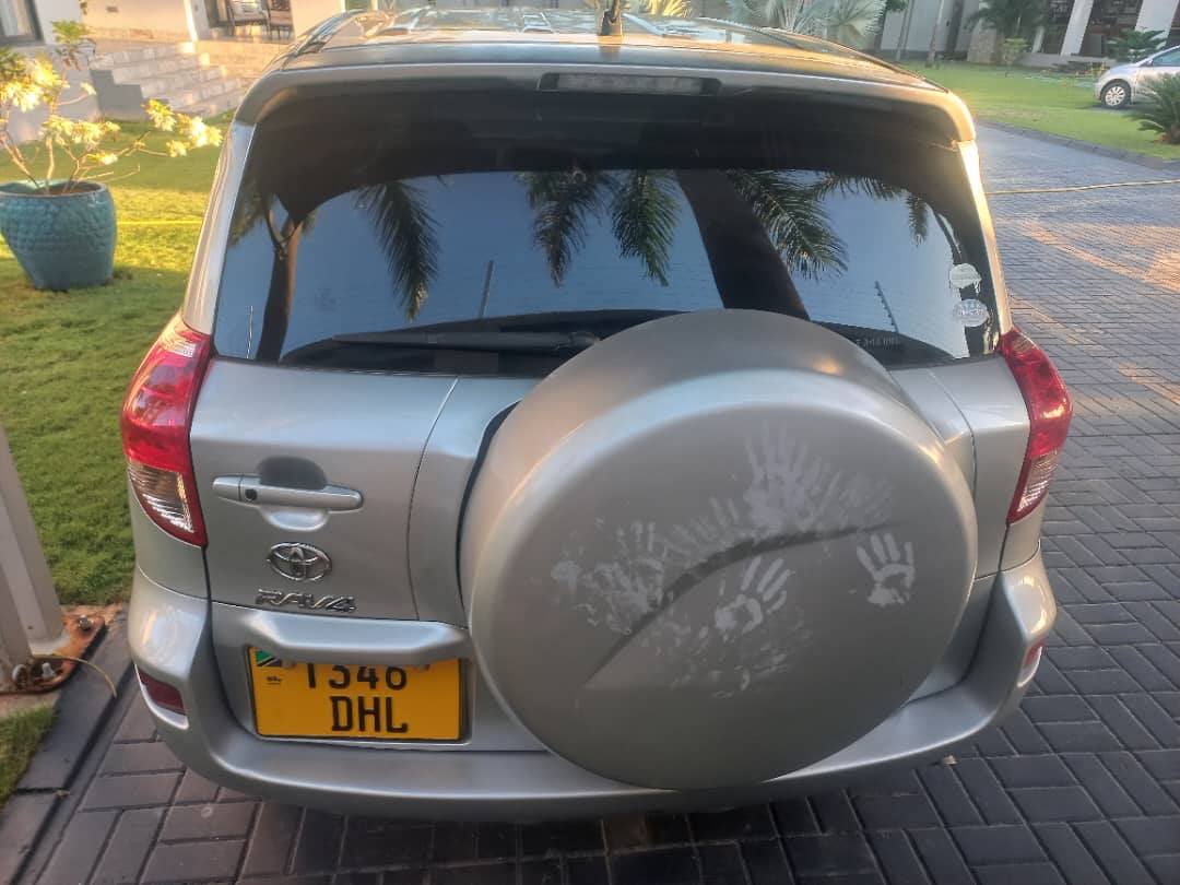 A picture of Toyota rav4 Miss Tz Price 16.8 mil 0758150304