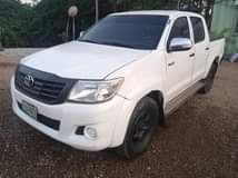 A picture of TOYOTA HILUX 2010 MODEL