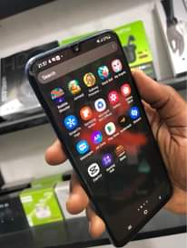 A picture of Samsung GALAXY A30 GB64 Used ina clerck nzuri 0784264709 Bei