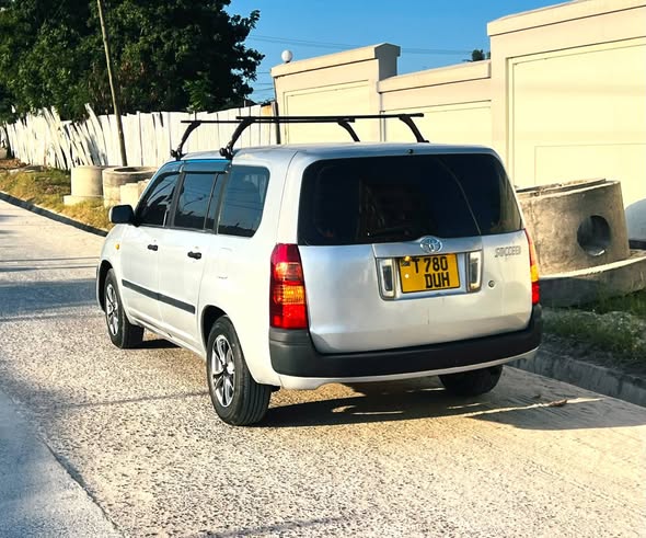 A picture of Toyota succed Whatsapp 0712690760 Price Bei 11 8mil 1NZ Cc