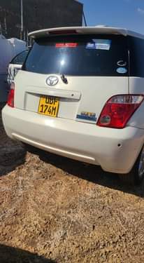 A picture of Toyota IST . 2006 Model.