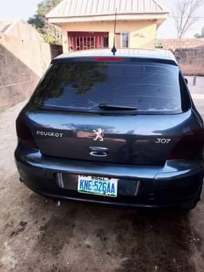 A picture of Peugeot 307 manual Transmission 4 sale Neatly flashed on first