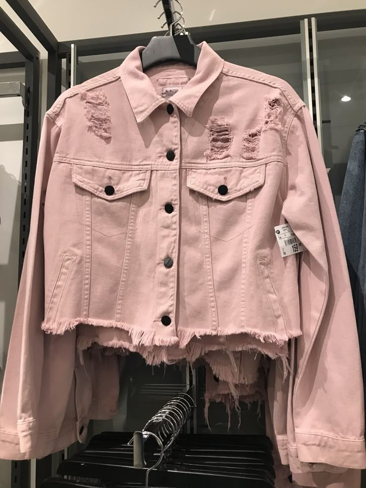 A picture of Available cropped Jackets