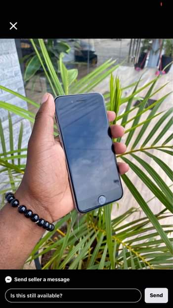 A picture of Iphone 6plus Gb 64