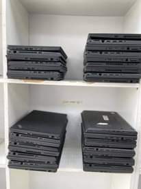 A picture of Lenevo t490 i5 8th 8 256 ssd Lenevo t480 i5