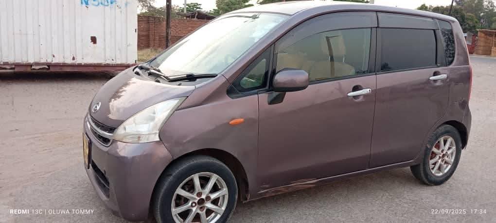 daihatsu mira