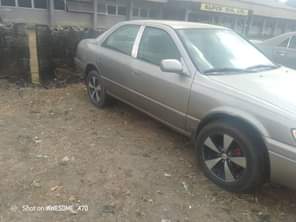 A picture of NEATLY USED 2001 MODEL TOYOTA CAMRY TINY LIGHT First body