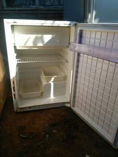 classifieds/fridges