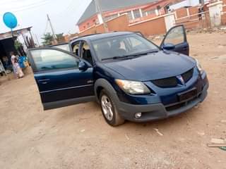 A picture of Toyota Pontiac vibe corolla