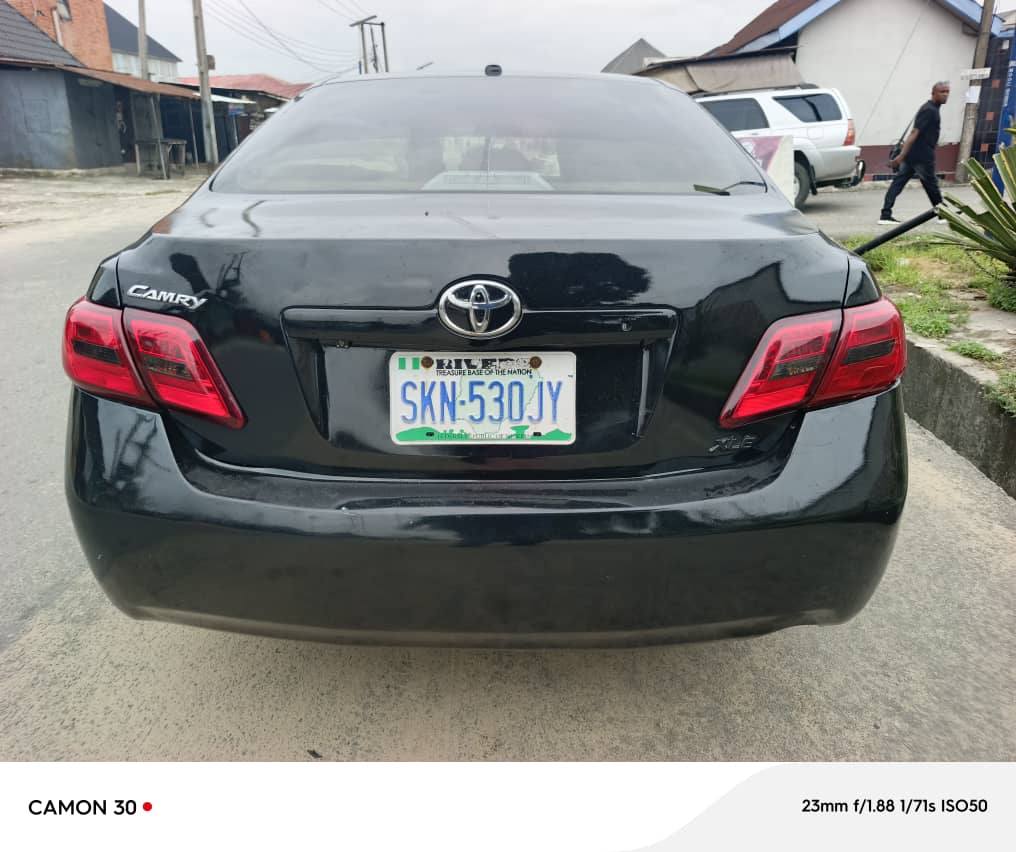 A picture of Awoof dealer market Are you looking for Toyota Camry 2011