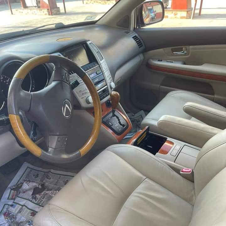 A picture of Lexus RX350 2008