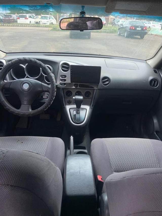 A picture of 2005 TOYOTA MATRIX