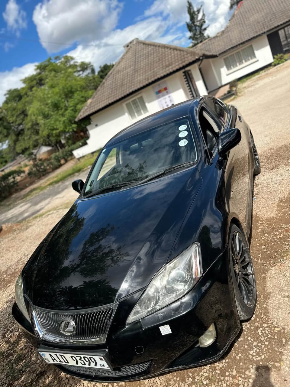 lexus