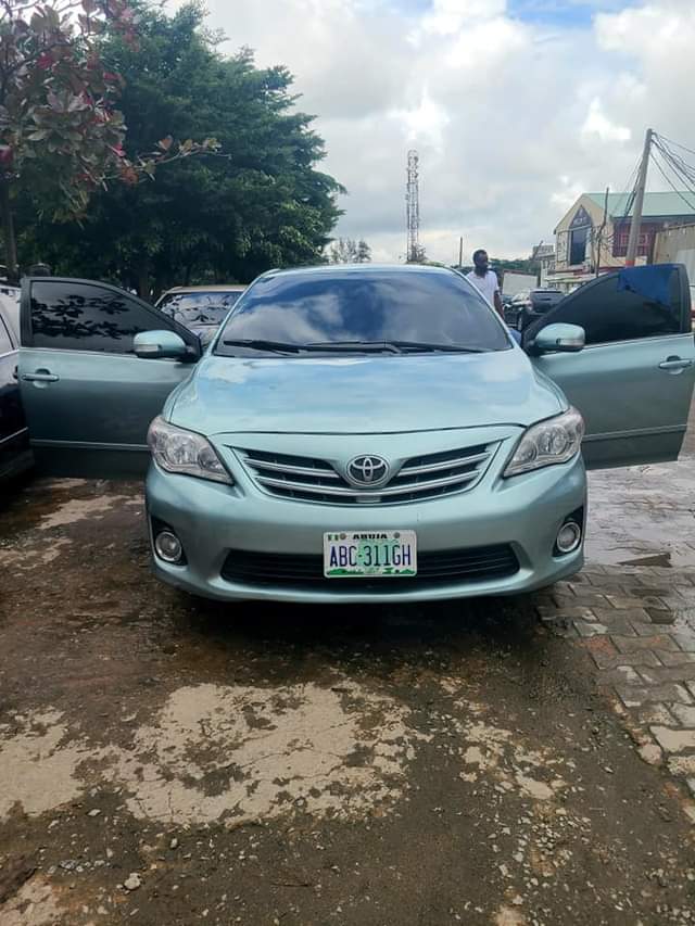 A picture of USED TOYOTA COROLLA 2011